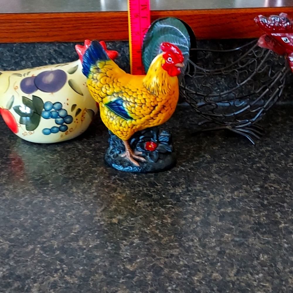 Chicken decor